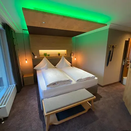 Heselbacher Hof 4* 바이에르스브론