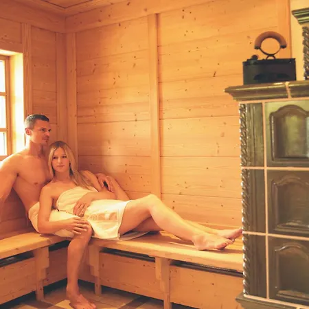 Hotel Heselbacher Hof 4*