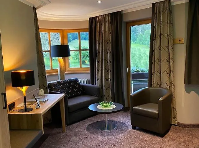 فندق Heselbacher Hof 4*