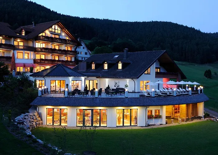 Heselbacher Hof 4* بيرسبرون